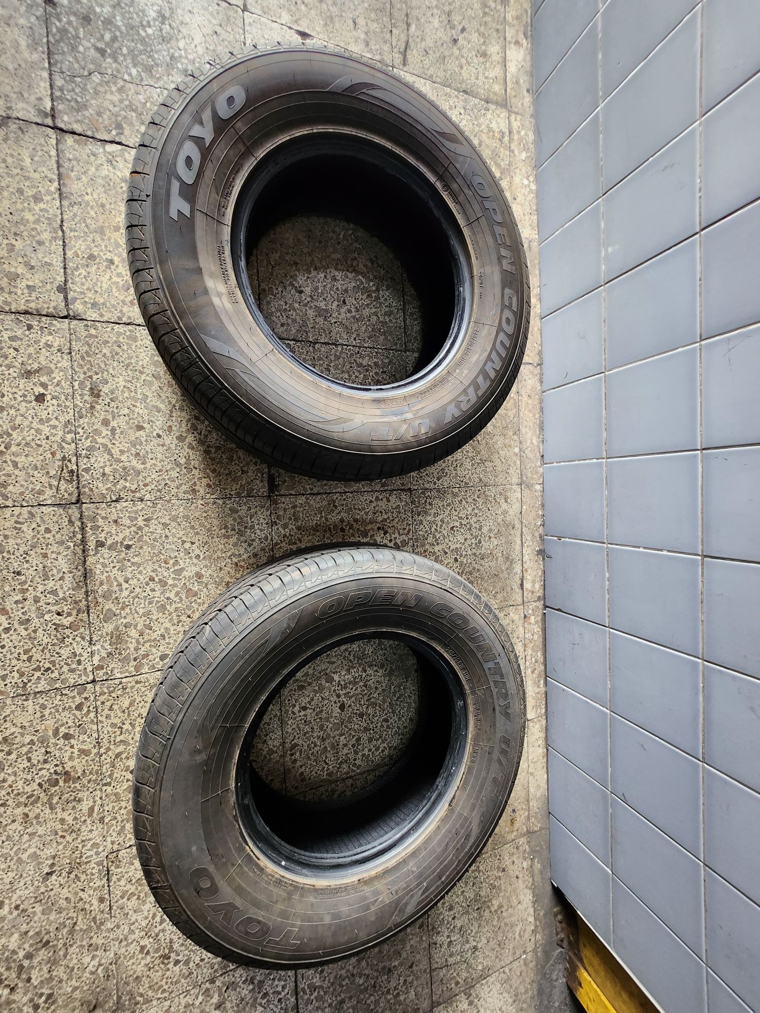 4 pneus para jipe