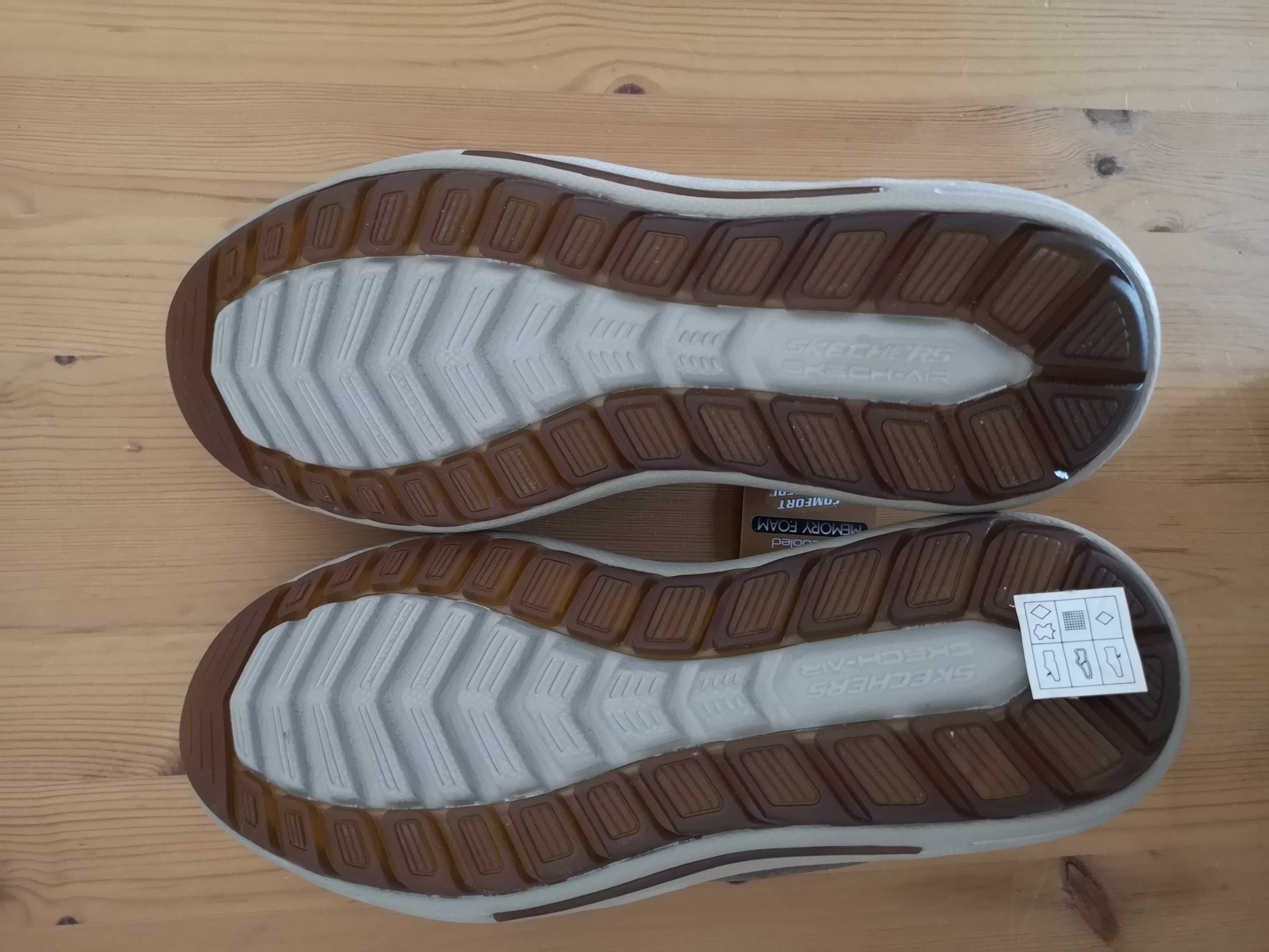 Sapatilhas casuais Skechers em camurça, tamanho 41