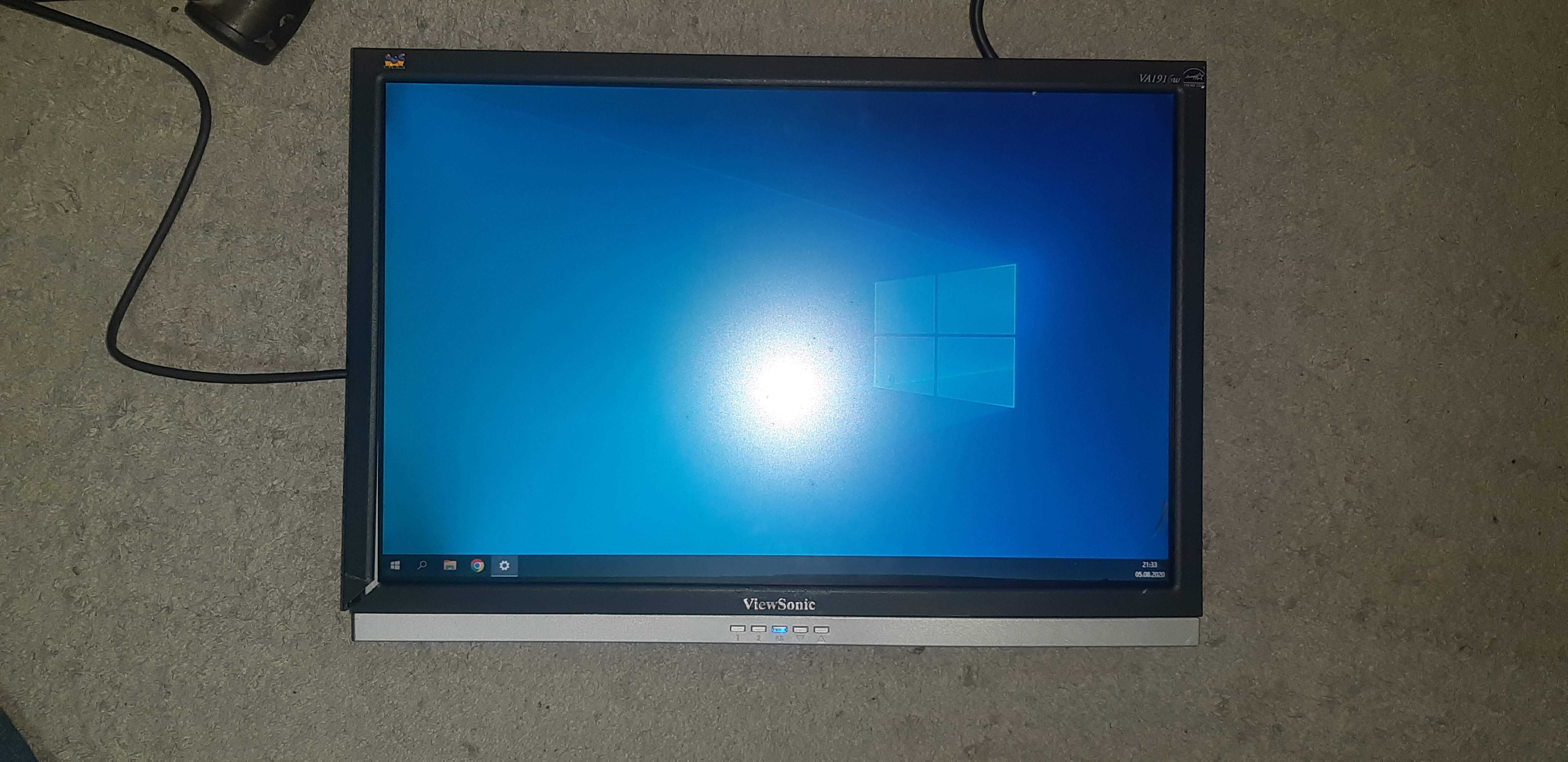 Монітор 19" ViewSonic VA1916w Black