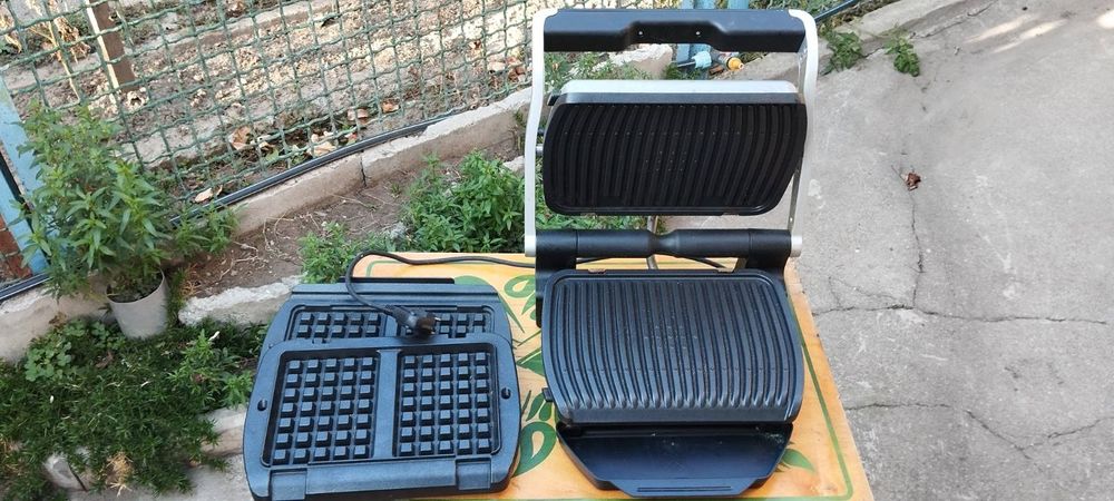 Електрогриль Tefal Optigrill зі змінними поверхнями для вафлів.Гарний
