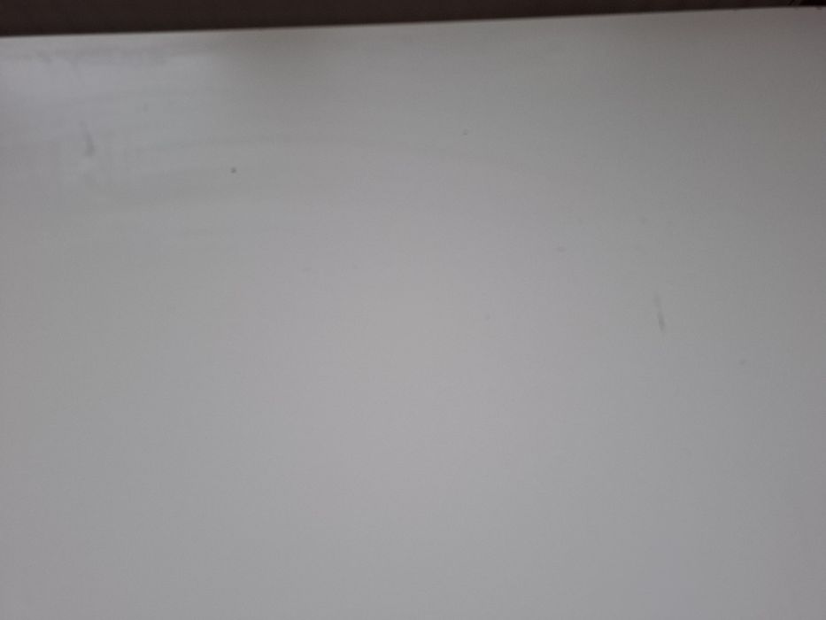 Biurko dla dziewczynki ikea