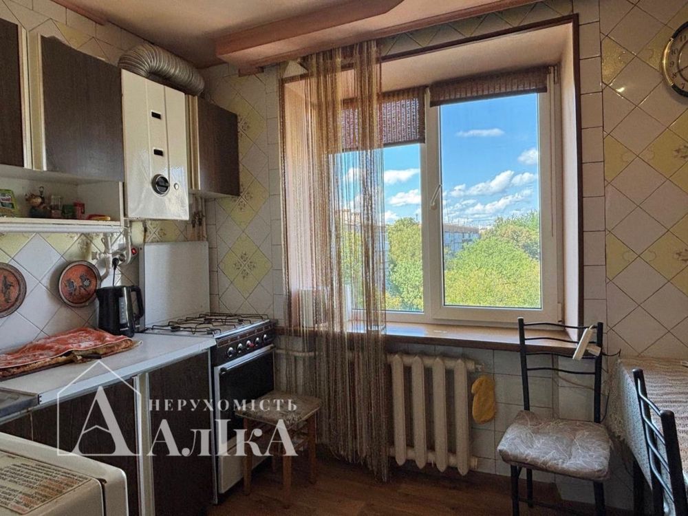 Продам 3-кімнатну квартиру
