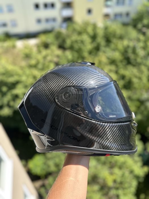 Мотошолом Scorpion R1 Carbon AGV Shoei Nolan
