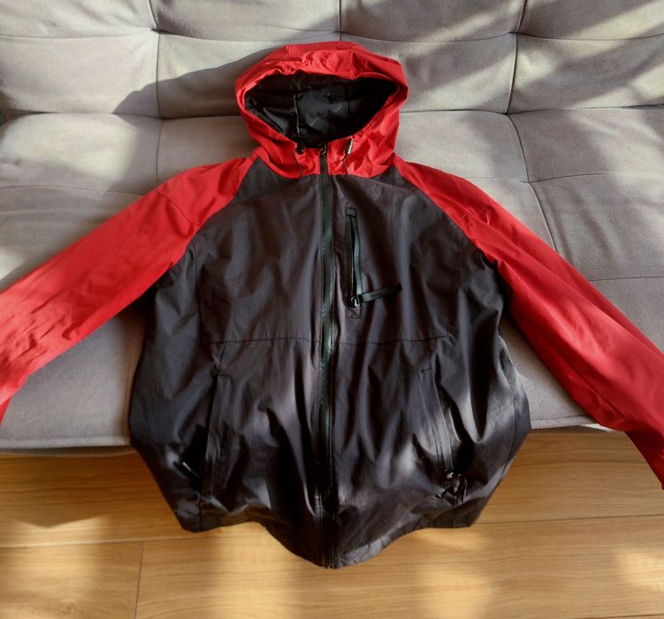 Куртка осінь & весна staff