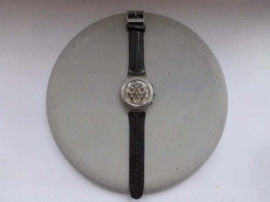 Часы Swatch chrono