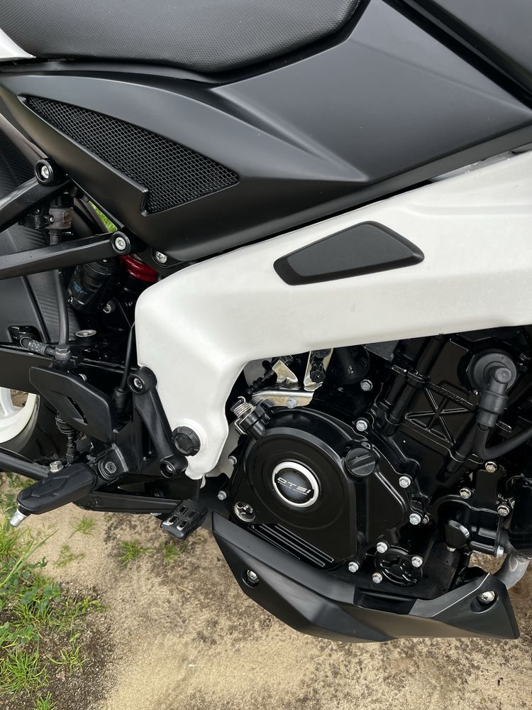 Bajaj Pulsar NS200
