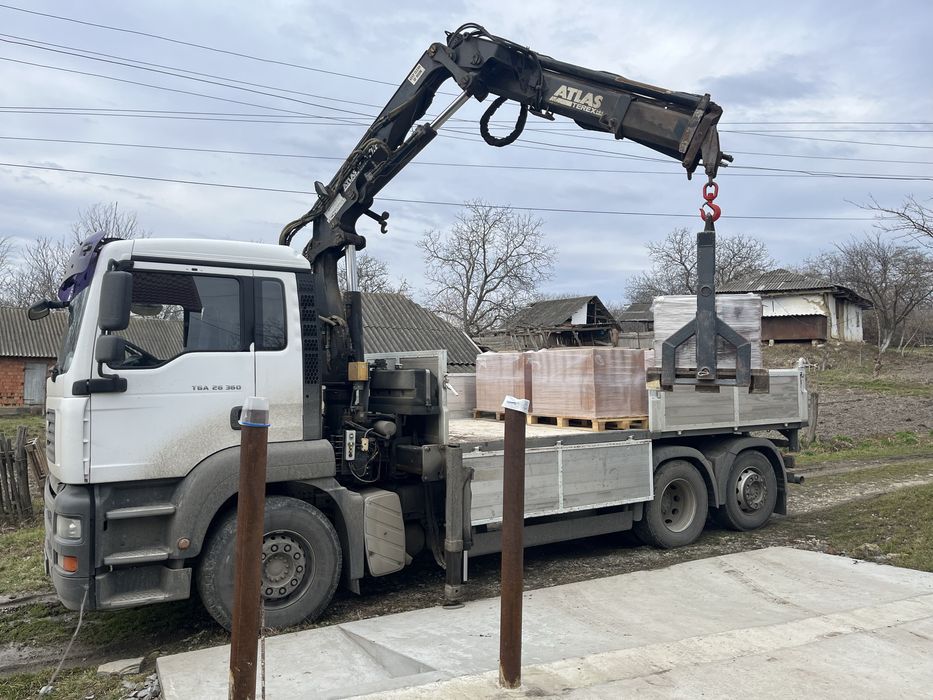 Послуги крана маніпулятора-самоскида