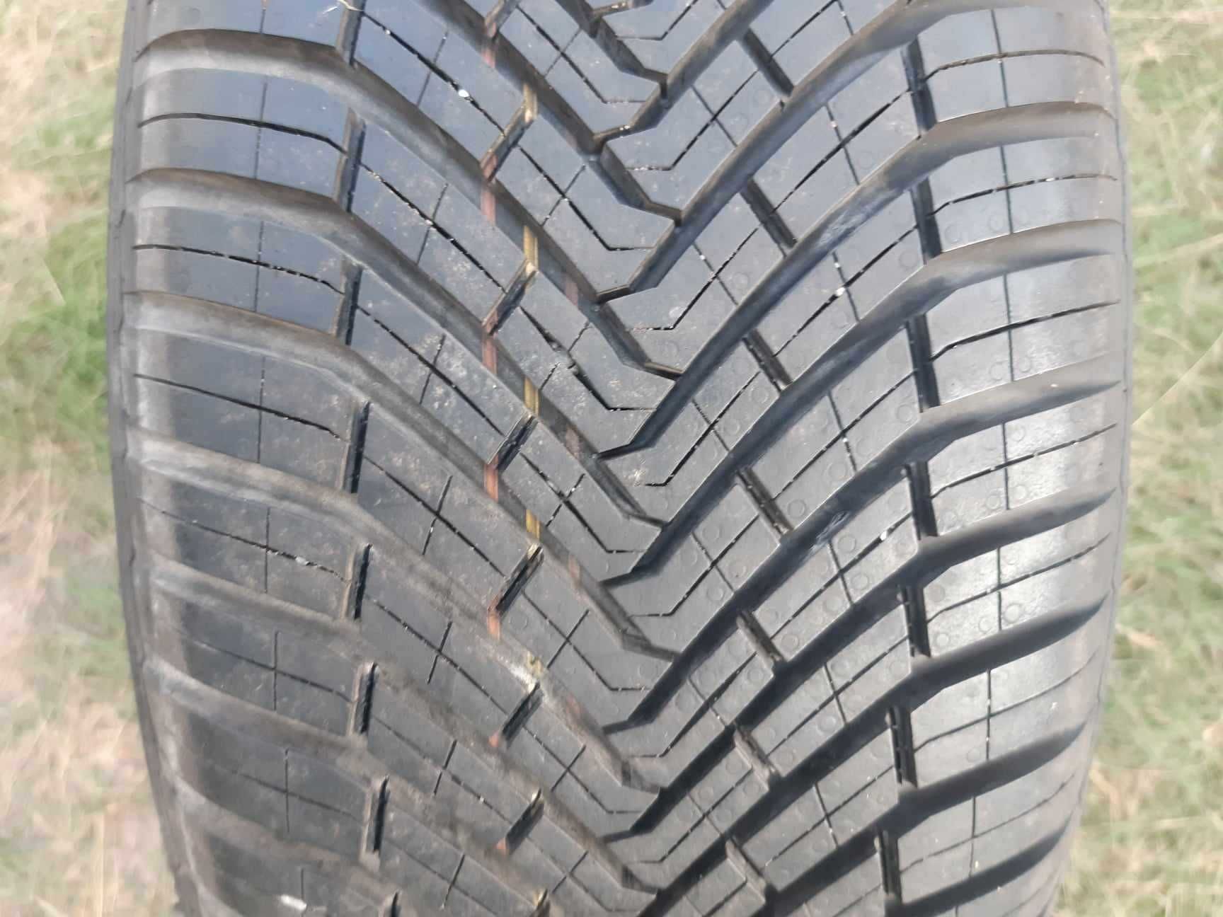 opona całororoczna Continental 205/55 R16 H