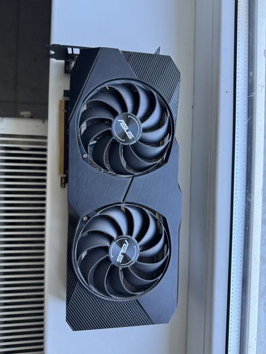Asus 5600 XT 6GB відеокарта видеокарта
