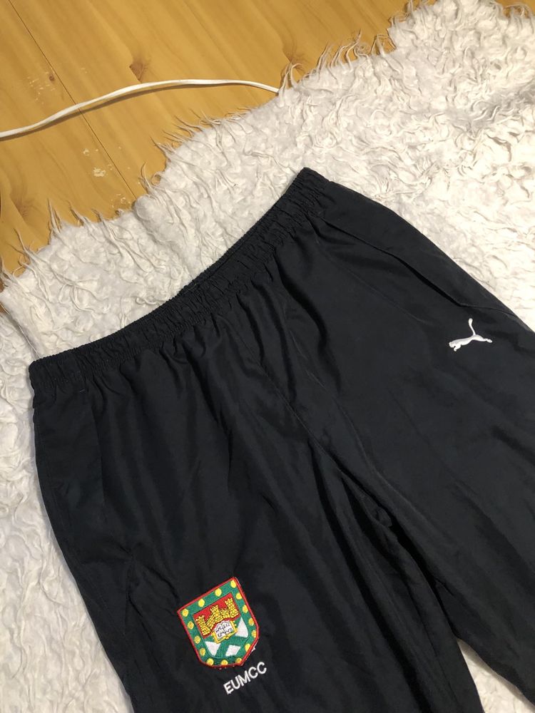 Spodnie dresy Puma rozmiar L czarne