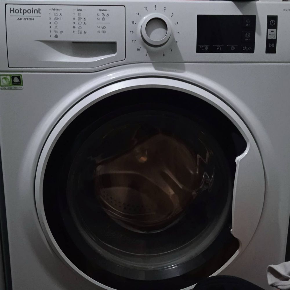 Máquina de Roupa ARISTON Hotpoint 7kg 1 200 RPM