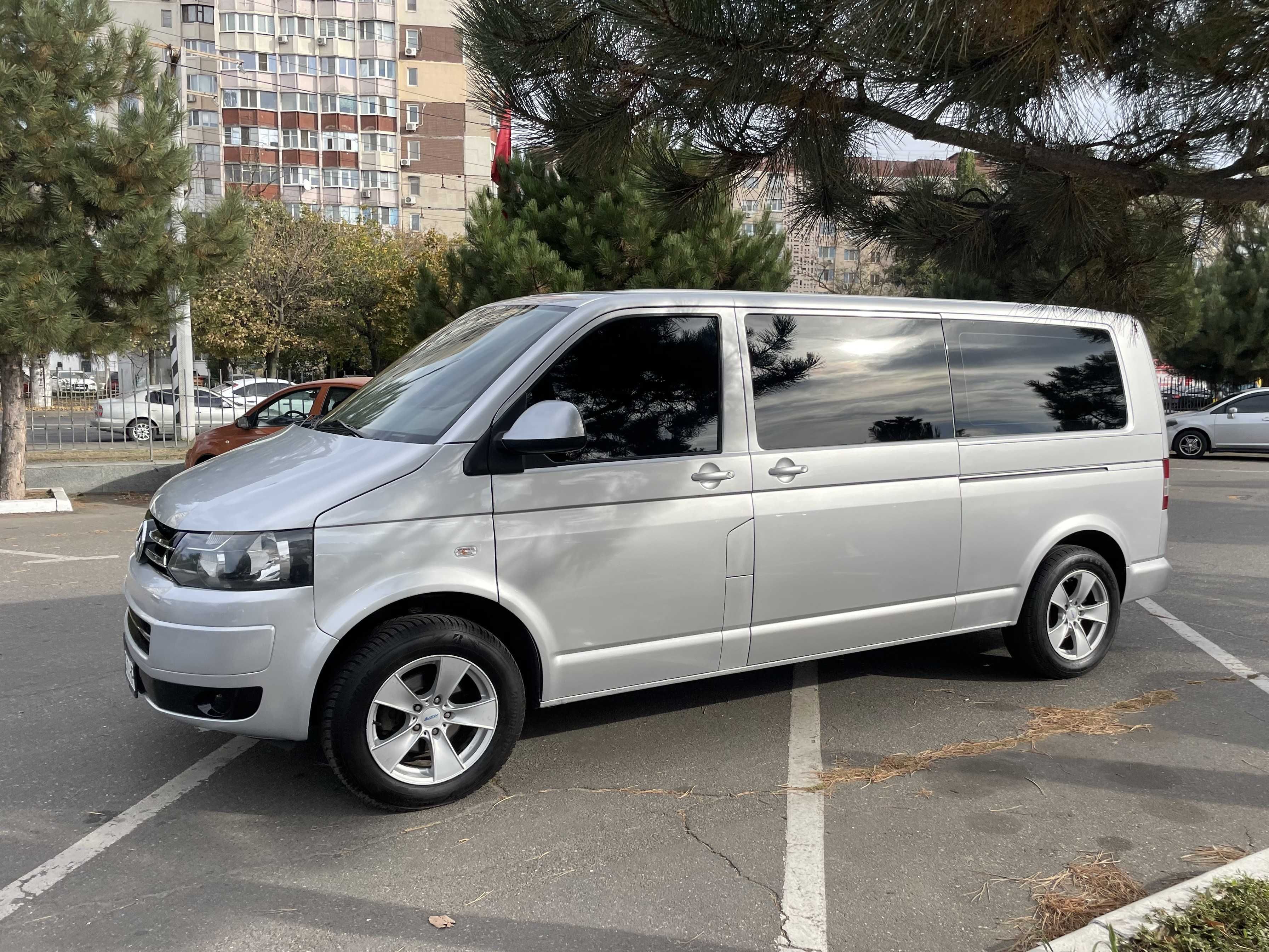 Аренда, прокат авто VW Transporter T5 ГРУЗОВОЙ автомобиль