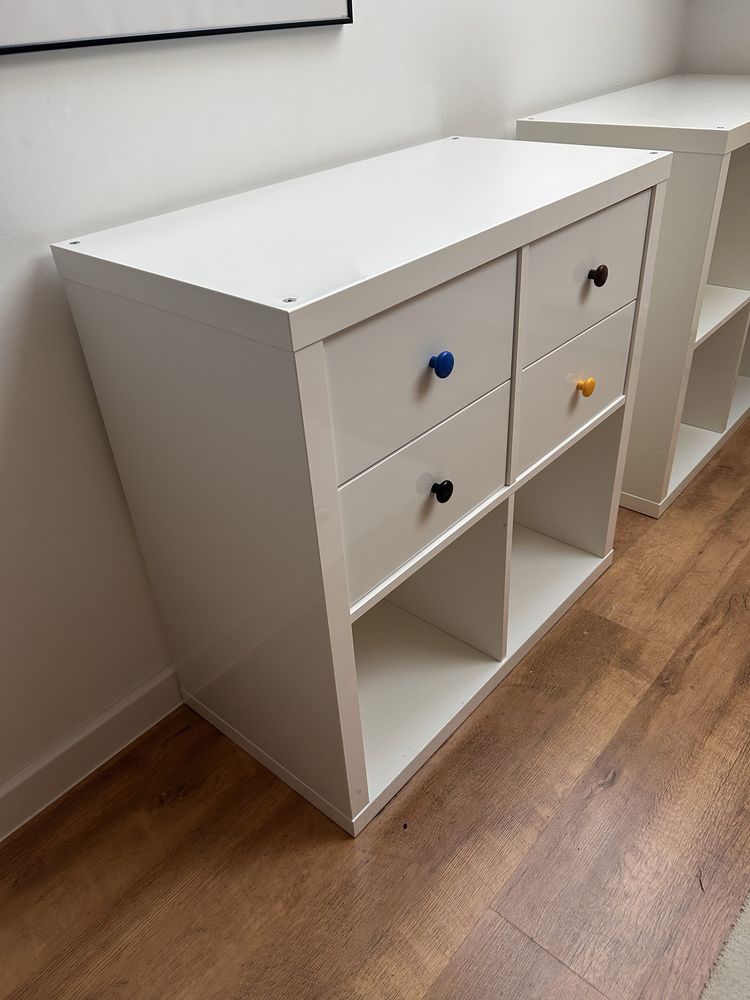 Regał Kallax Ikea z szufladami biały lakier