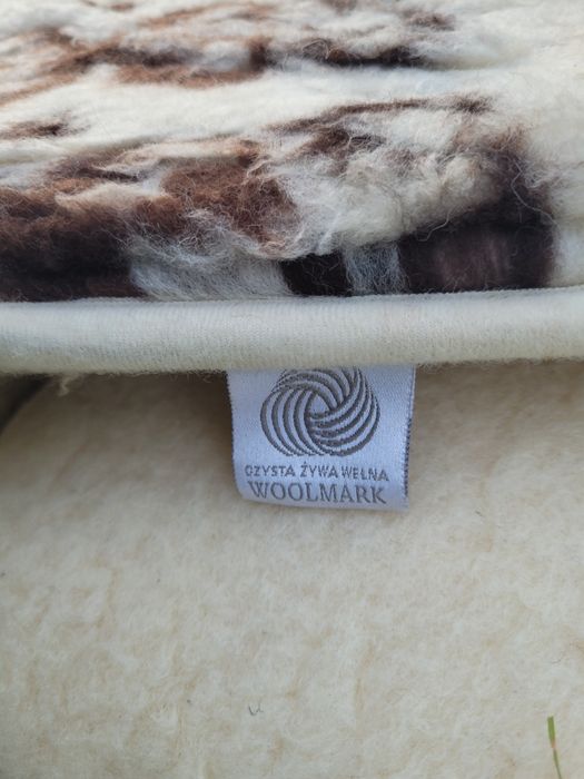 Poduszka  wełna .