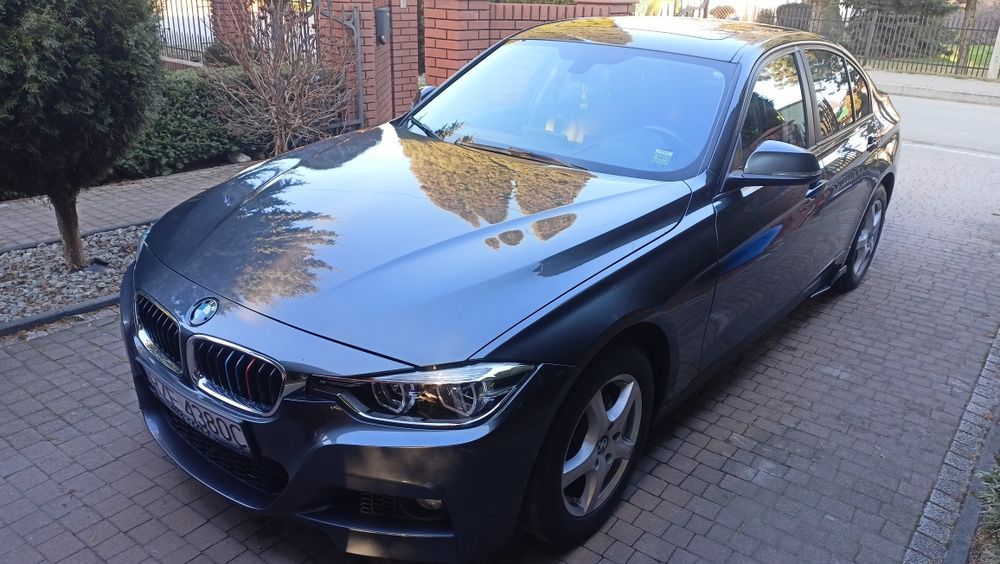 BMW 320 xdrive  56  tys km full led 1 właściciel