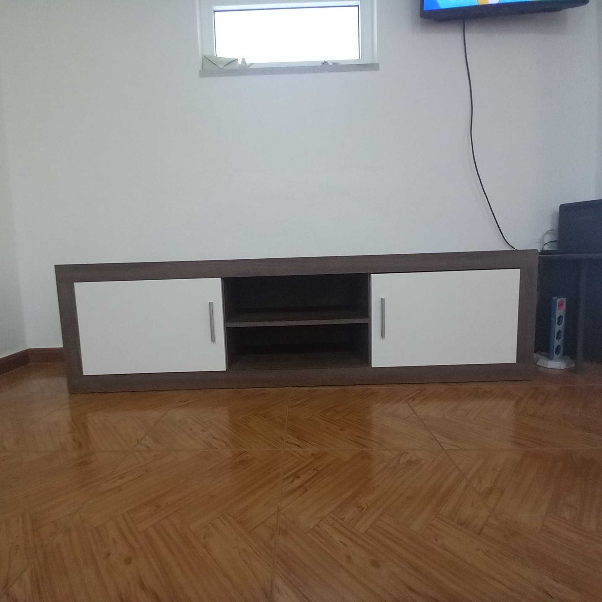 Movel de Televisao