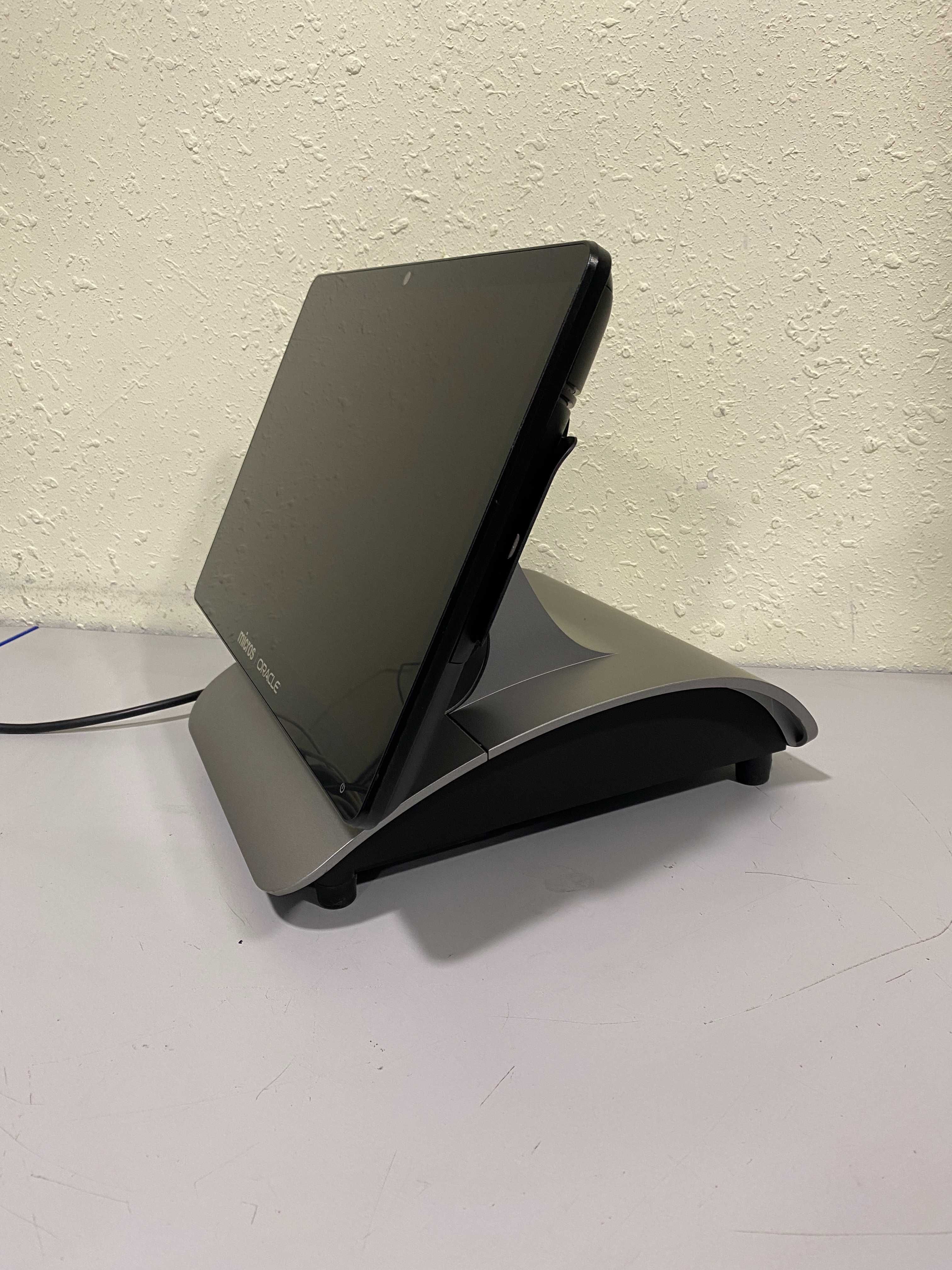 Сенсорний POS-термінал Micros 625x DDR4 8Gb SSD M.2 NVMe 128Gb Wi-Fi
