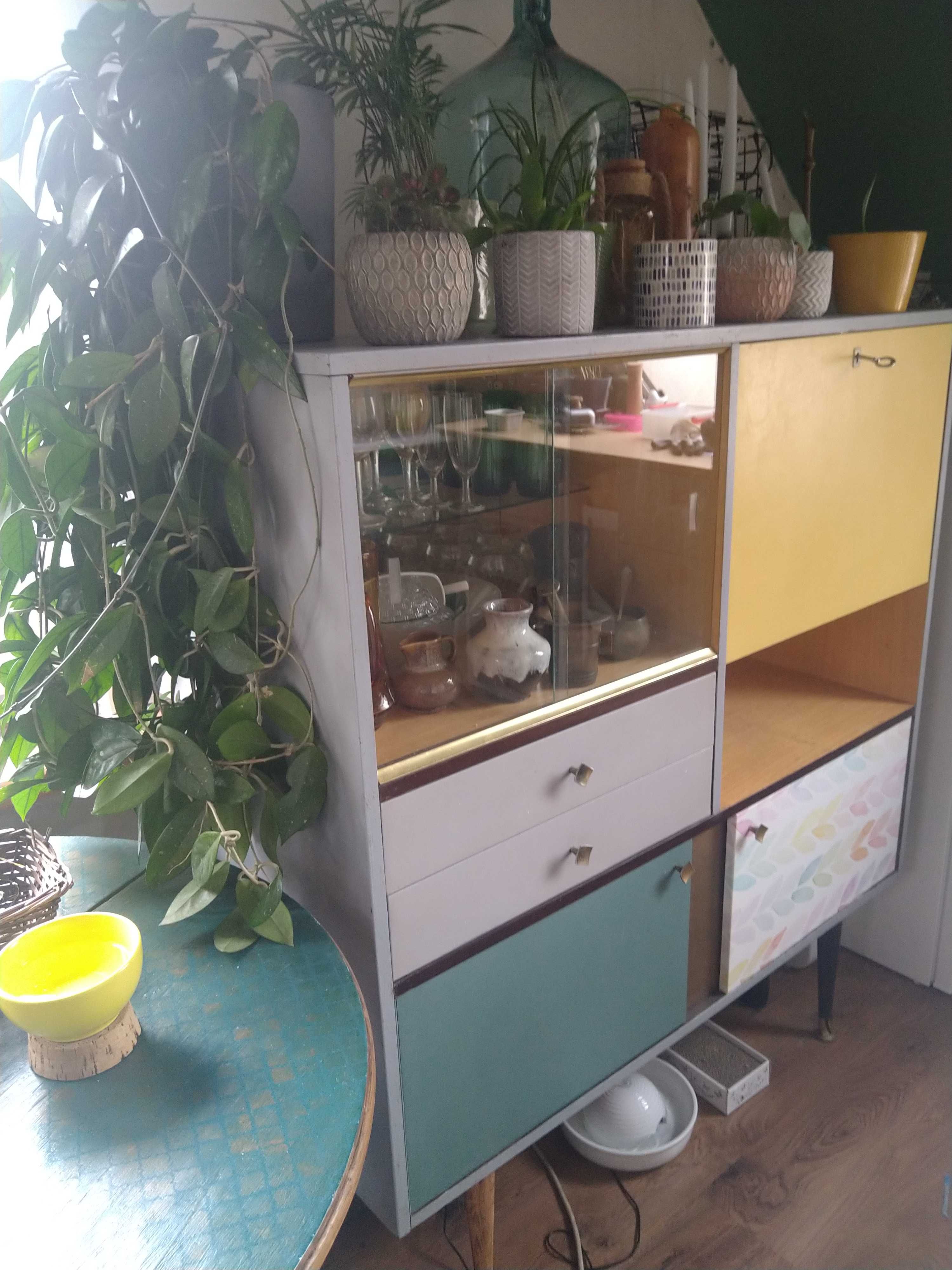 witryna/barek PRL (rezerwacja d0 31 lipca)