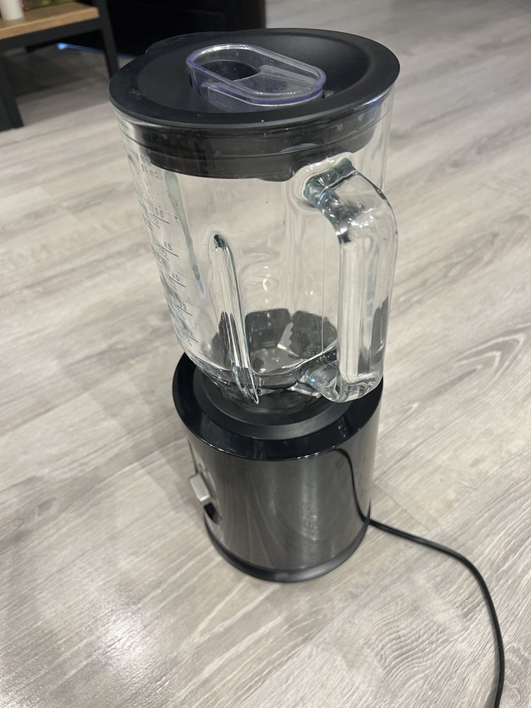 Braun blender kielichowy 1,7 l.