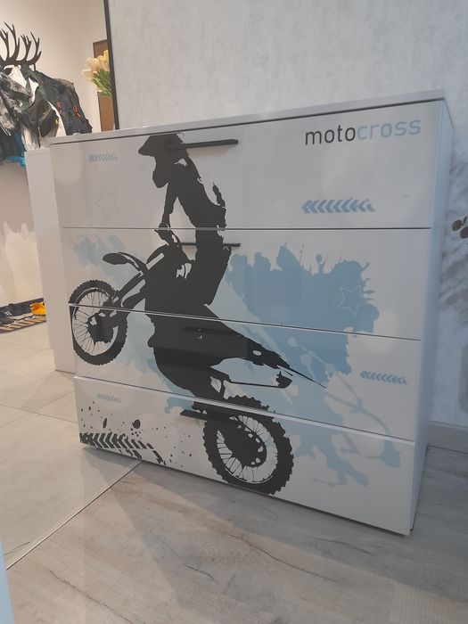 Komoda motocross