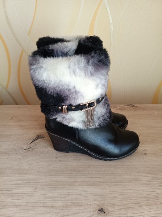 Женские полусапожки б/у