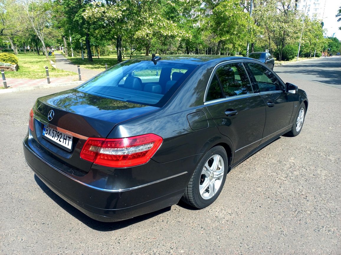 Продам Mercedes-Benz E-Class w212 2.2CDI