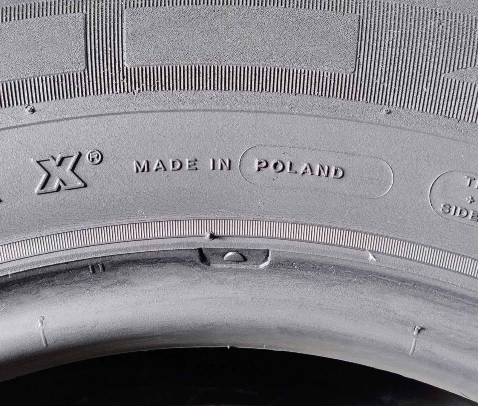 Шини літні R16C 235/65 Michelin Agilis