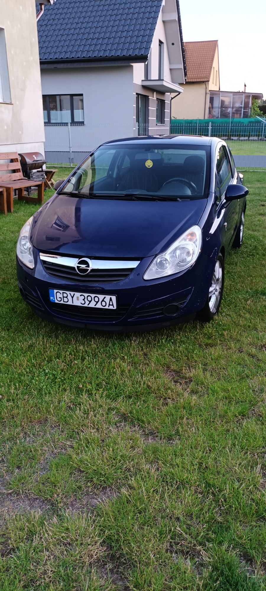 Sprzedam Opel Corsa d 1.2 2010 benzyna