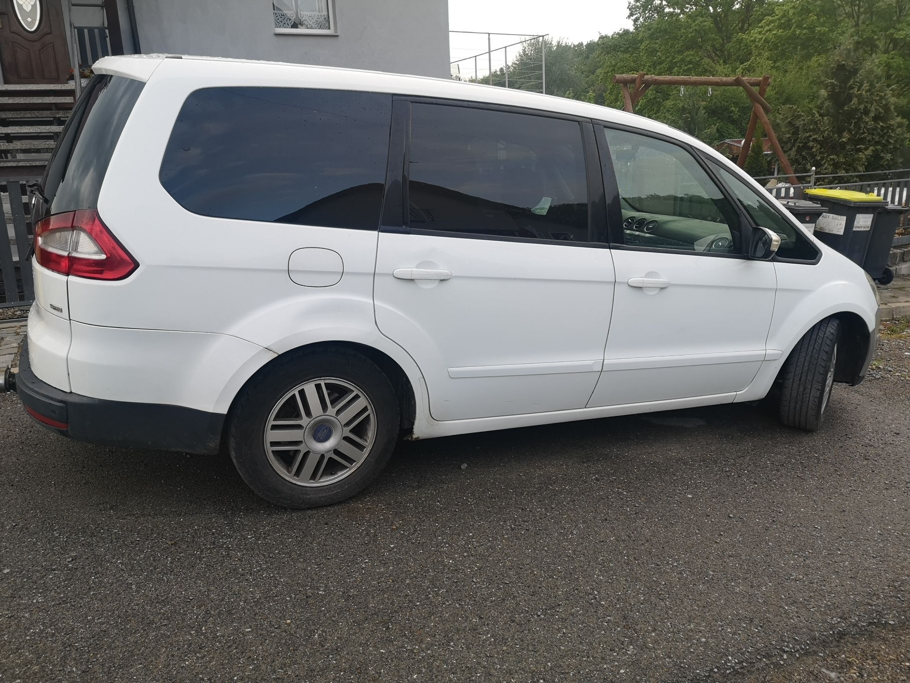 Ford Galaxy Trend