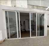 Portas de correr de aluminio - Vidro duplo -