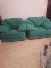 Vende-se sofás verdes