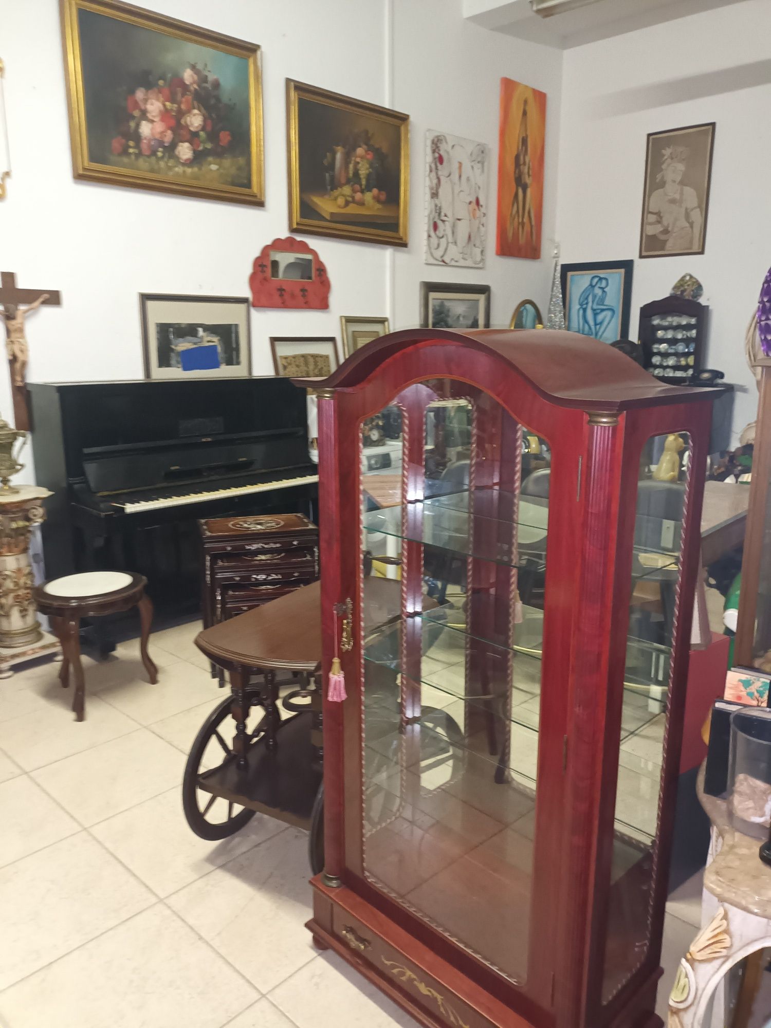 Vende-se Todo o Reecheio Loja de Usados