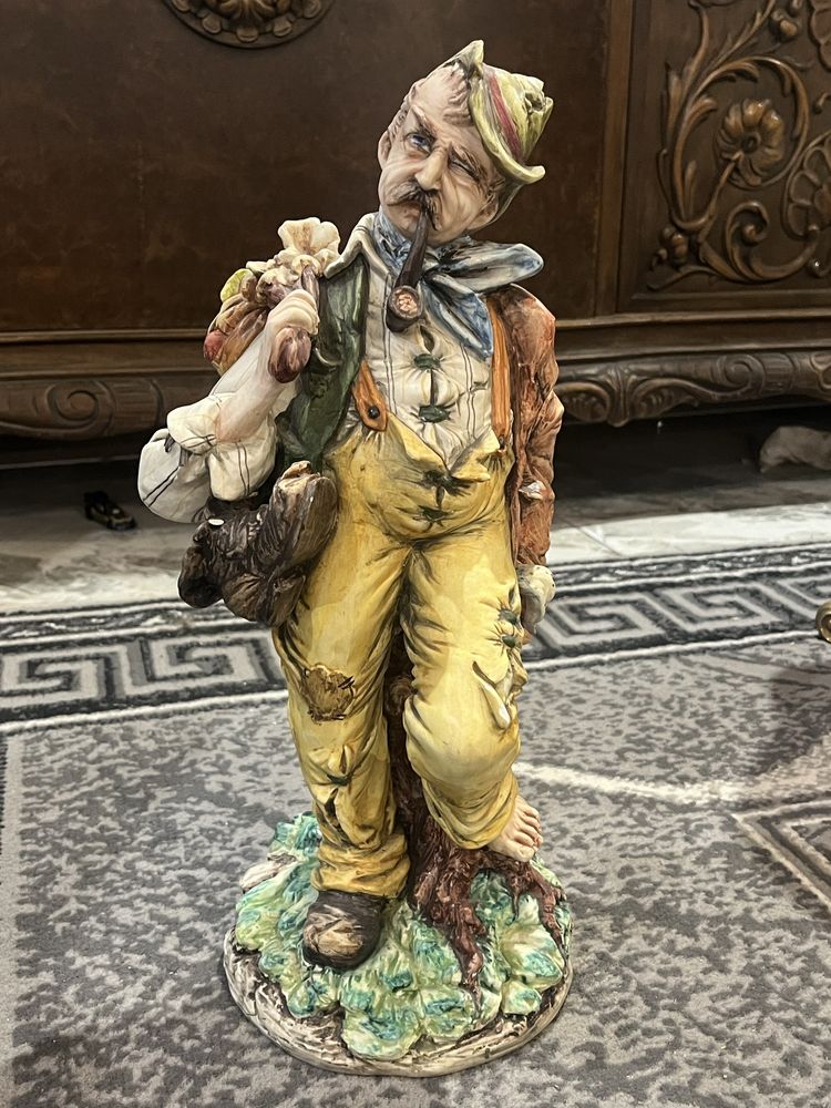 Figurka z porcelany Malowana