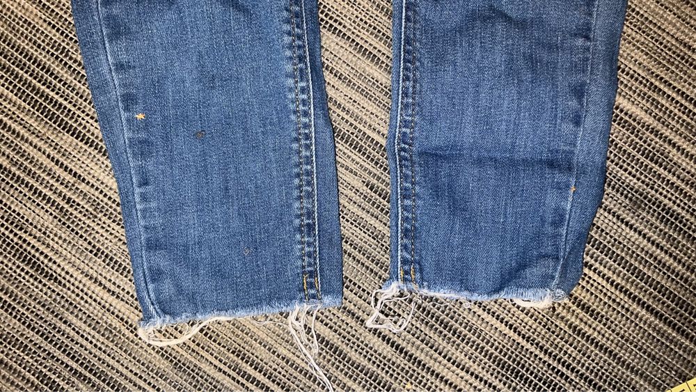 Dżinsy rurki calzedonia jeans damskie spodnie  XS 34