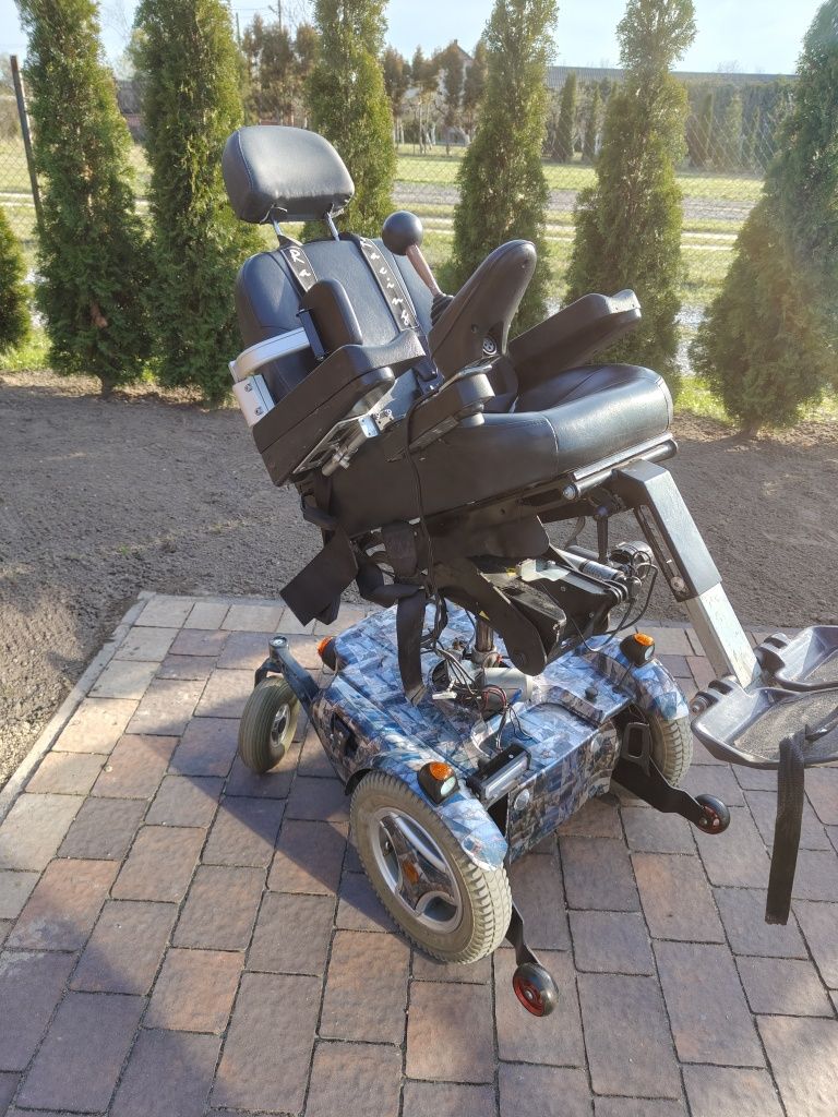 Permobil C300 winda i pochył siedziska