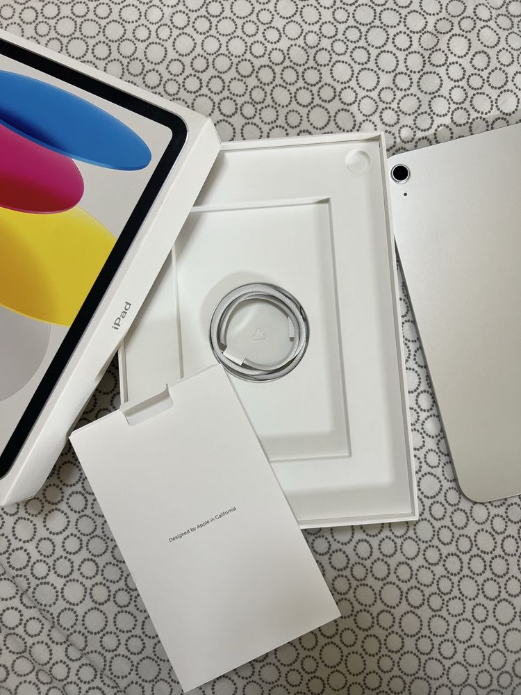 iPad A16 (11 gen) - 256gb