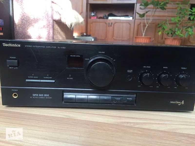 Technics SU-X102 Стерео підсилювач