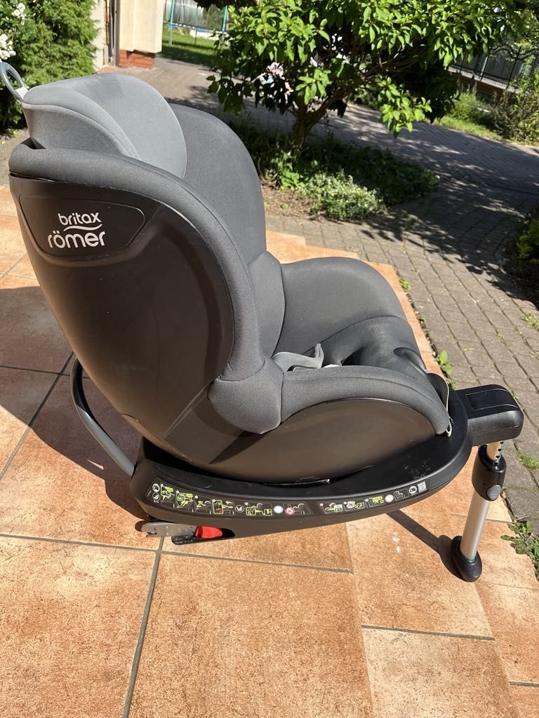 fotelik samochodowy BRITAX ROMER DUALFIX 2R