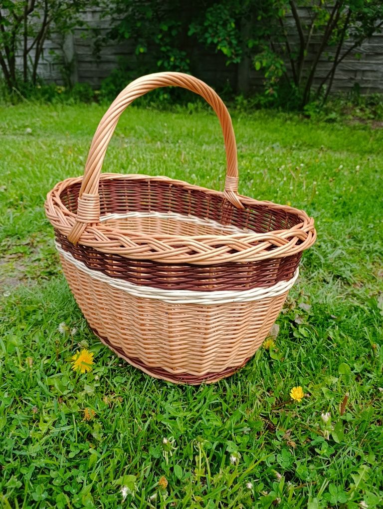Duży kosz wiklinowy na zakupy grzyby koszyk piknikowy zakupowy