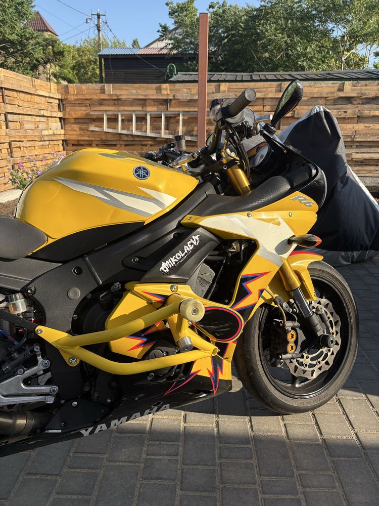 Yamaha R6S Limited Edition Rossi R46