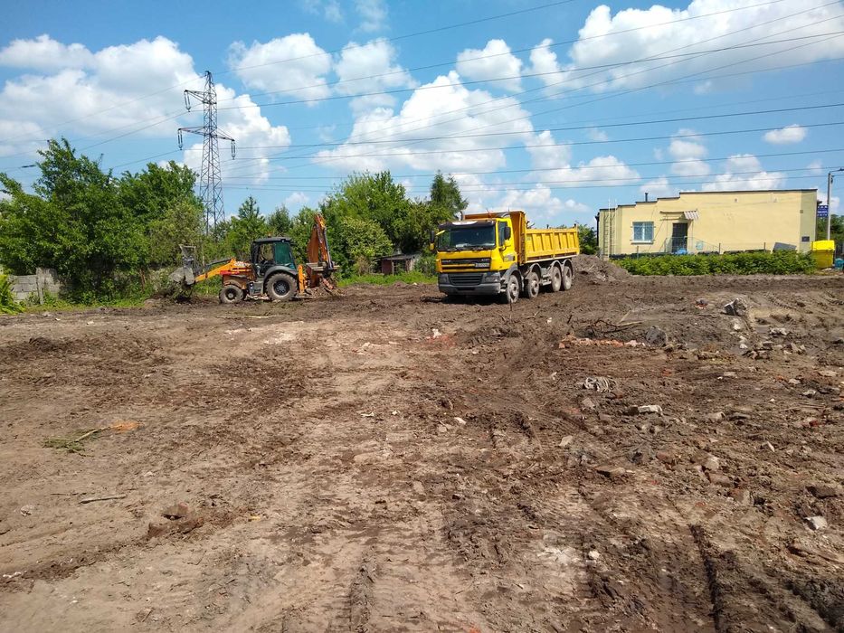 Usługi wywrotka koparką koparko-ładowarką wywóz gruzu Ziemia Ogrodowa