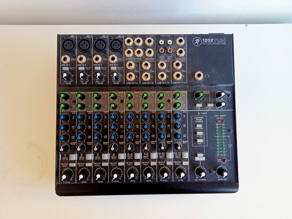 Mackie 1202 VLZ4