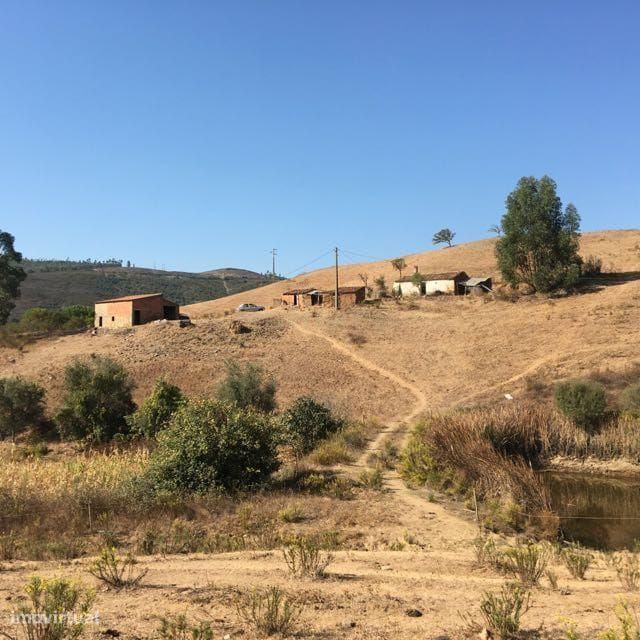 Casa de Campo com Terreno Misto – S. Marcos da Serra / Silves