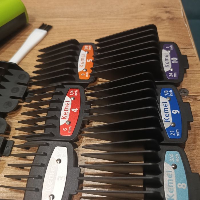 Profesjonalna maszynka do strzyżenia włosów KEMEI dla mężczyzn,