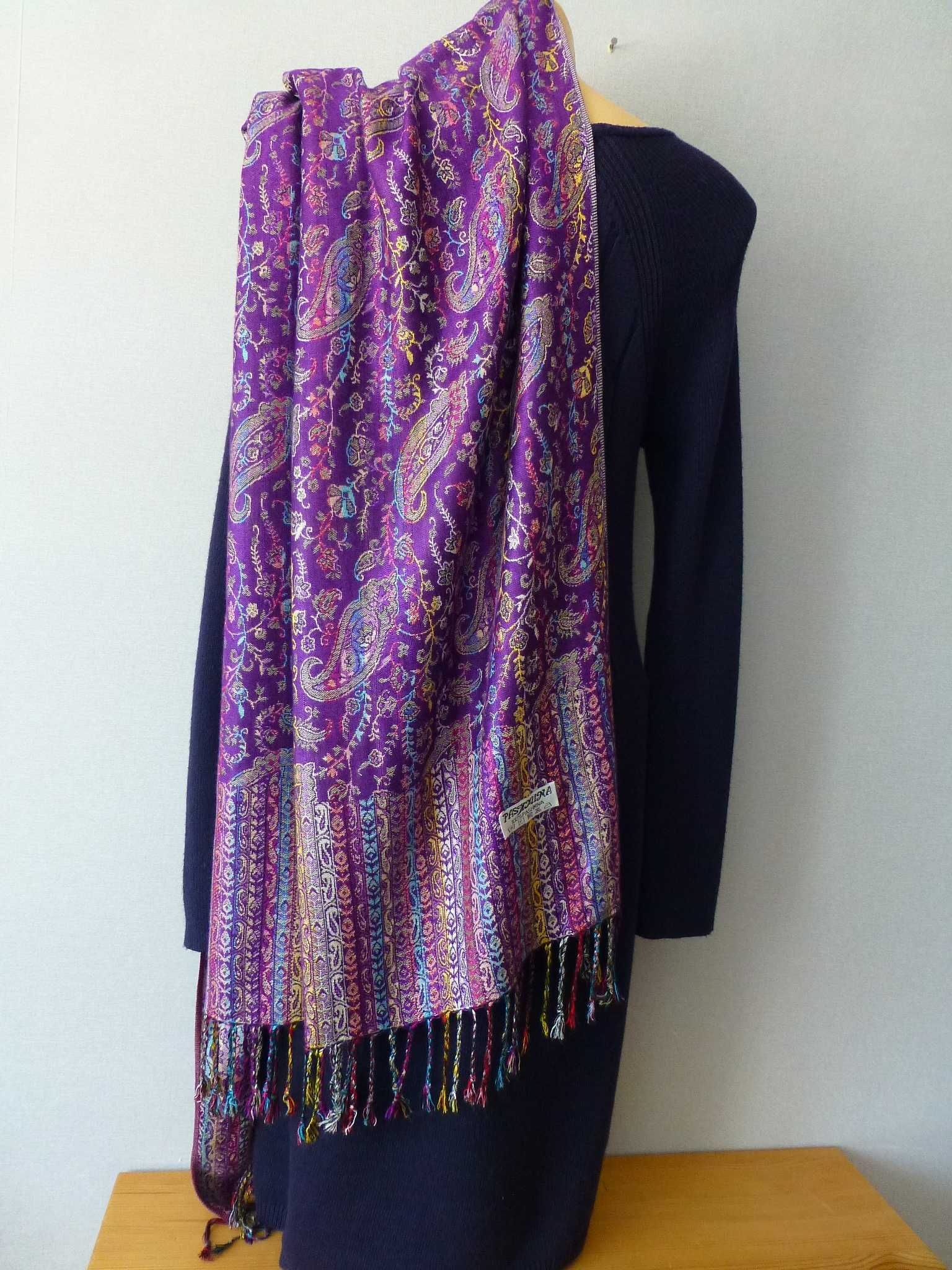 Pashmina duży dwustronny piękny szal wzór paisley