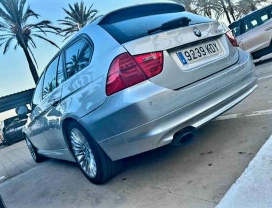 BMW 320i 170cv auto