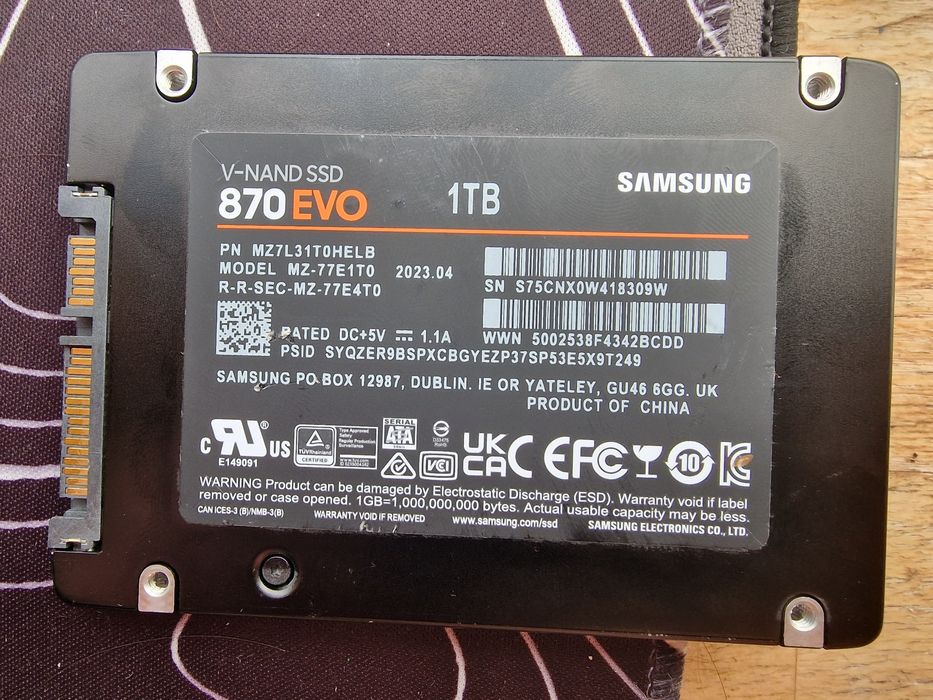 Dysk Samsung SSD 1TB