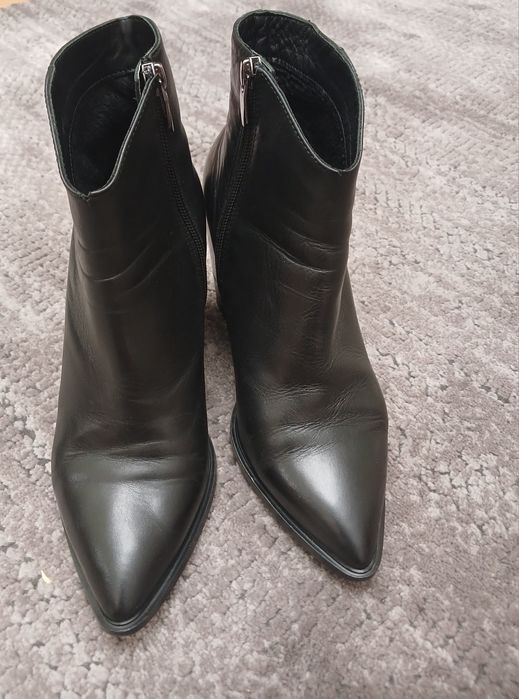 Чоботи, напівчоботи