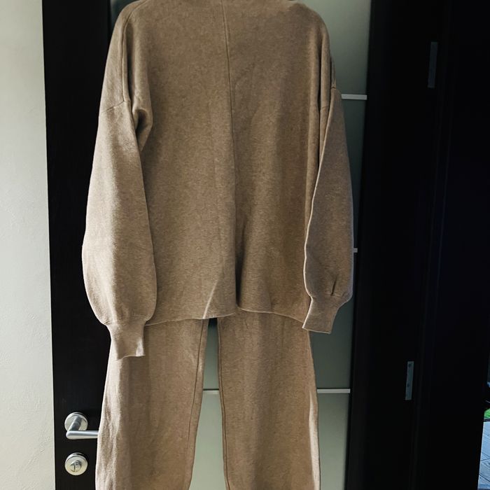 Костюм теплий вязаный розмер подойдет на М