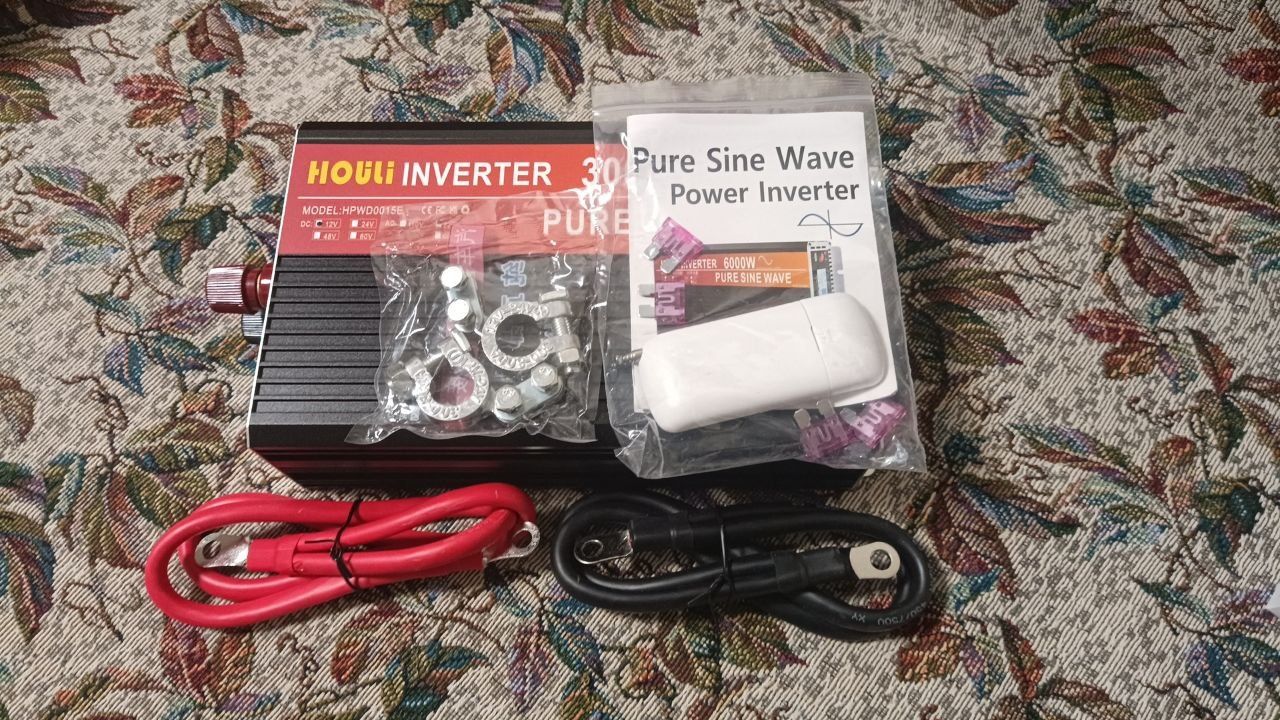 Інвертор HOULI 5000/2500W з чистою синусоїдою на 12та 24 вольт.